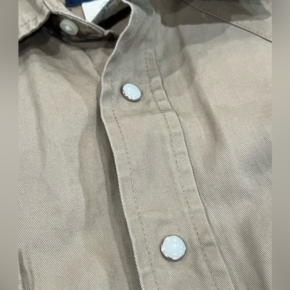 Men’s Vintage VTG Wrangler Pearl Snap Buttons Tan Brown Shirt Jacket Starched - Picture 5 of 9